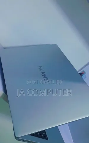 New Laptop Huawei MateBook 16s 8GB Intel Core I5 SSD 512GB