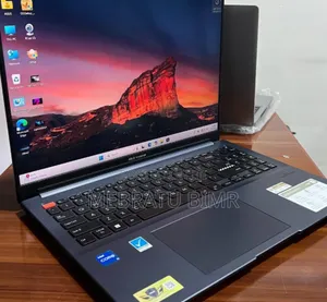 New Laptop Asus VivoBook 15 X505BA 16GB Intel Core I5 SSD 512GB