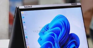 New Laptop Lenovo Yoga 7i 16GB Intel Core I7 SSD 512GB