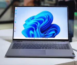 New Laptop Lenovo Yoga 7i 16GB Intel Core I7 SSD 512GB