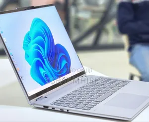 Photo - New Laptop Lenovo Yoga 7i 16GB Intel Core I7 SSD 1T