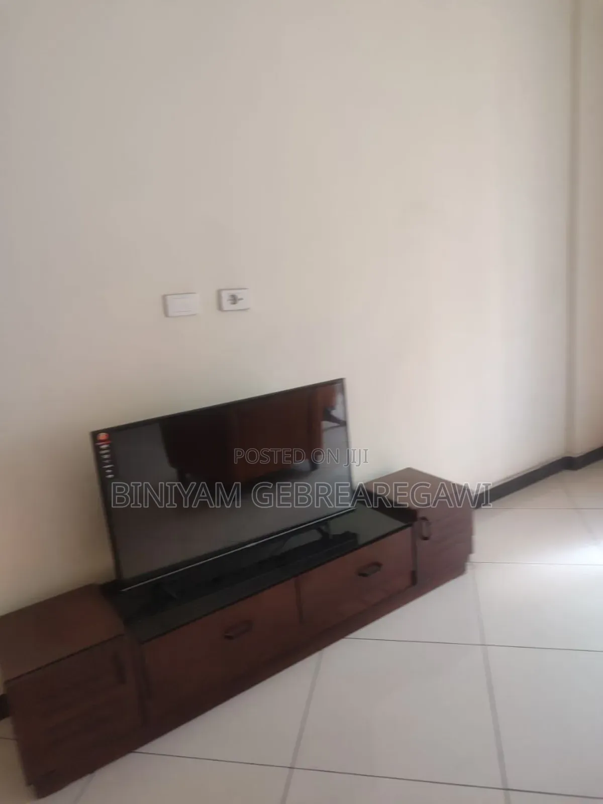 Furnished 1bdrm Apartment in Apartment, Yeka for rent