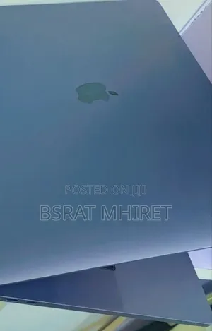 New Laptop Apple MacBook Pro 2017 16GB Intel Core I7 SSD 512GB