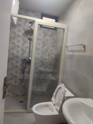 Furnished 1bdrm Apartment in Apartment, Yeka for rent