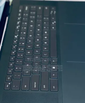 New Laptop Dell Inspiron 15 16GB Intel Core I7 SSD 1T