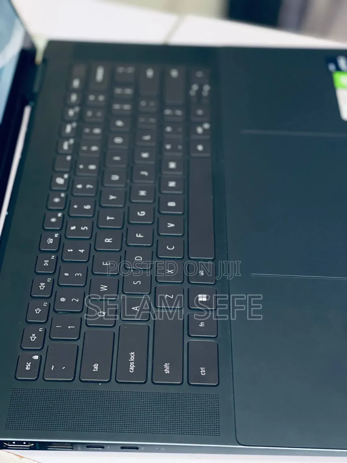 New Laptop Dell Inspiron 15 16GB Intel Core I7 SSD 1T