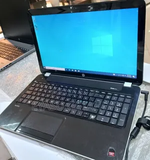 Photo - New Laptop HP Pavilion 15 4GB Intel Core I5 SSD 1T