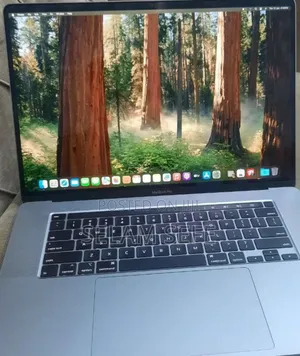 Photo - New Laptop Apple MacBook Pro 32GB Intel Core I9 SSD 512GB