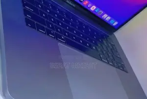 New Laptop Apple MacBook Pro 2017 16GB Intel Core I7 SSD 512GB