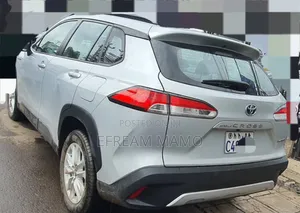 Toyota Corolla 2023 Silver