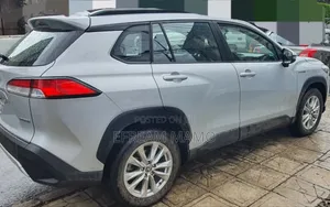 Toyota Corolla 2023 Silver