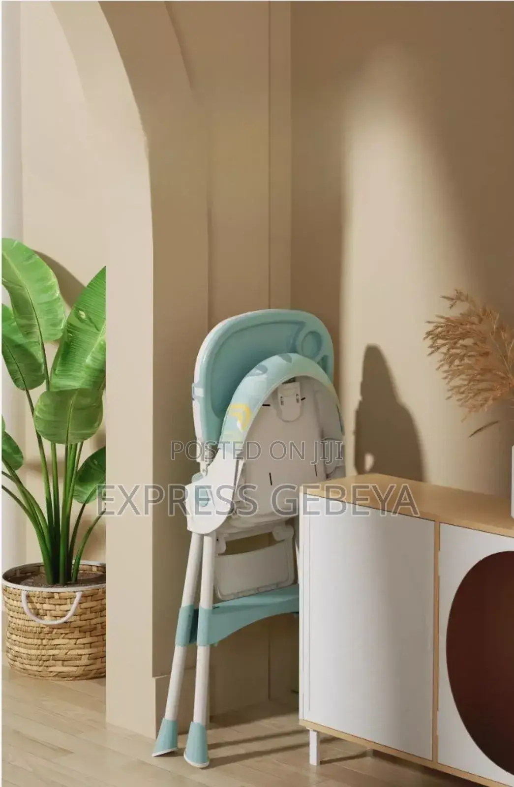6 in 1 Feeding and Rocking Chair
