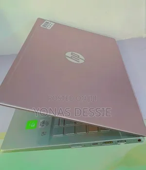 New Laptop HP Pavilion 14 16GB Intel Core I7 SSD 512GB