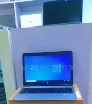 New Laptop HP 8GB Intel Core I7 HDD 1T