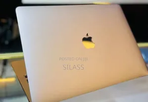 New Laptop Apple MacBook Pro M1 8GB Apple M1 Pro SSD 256GB