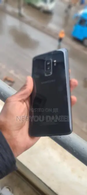 Samsung Galaxy S9 Plus 64 GB Black