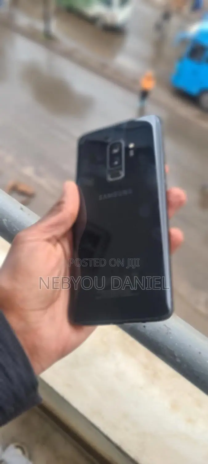 Samsung Galaxy S9 Plus 64 GB Black