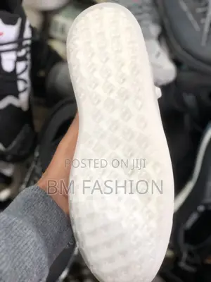 High Quality Sneakers White Smoothie 40 - 44