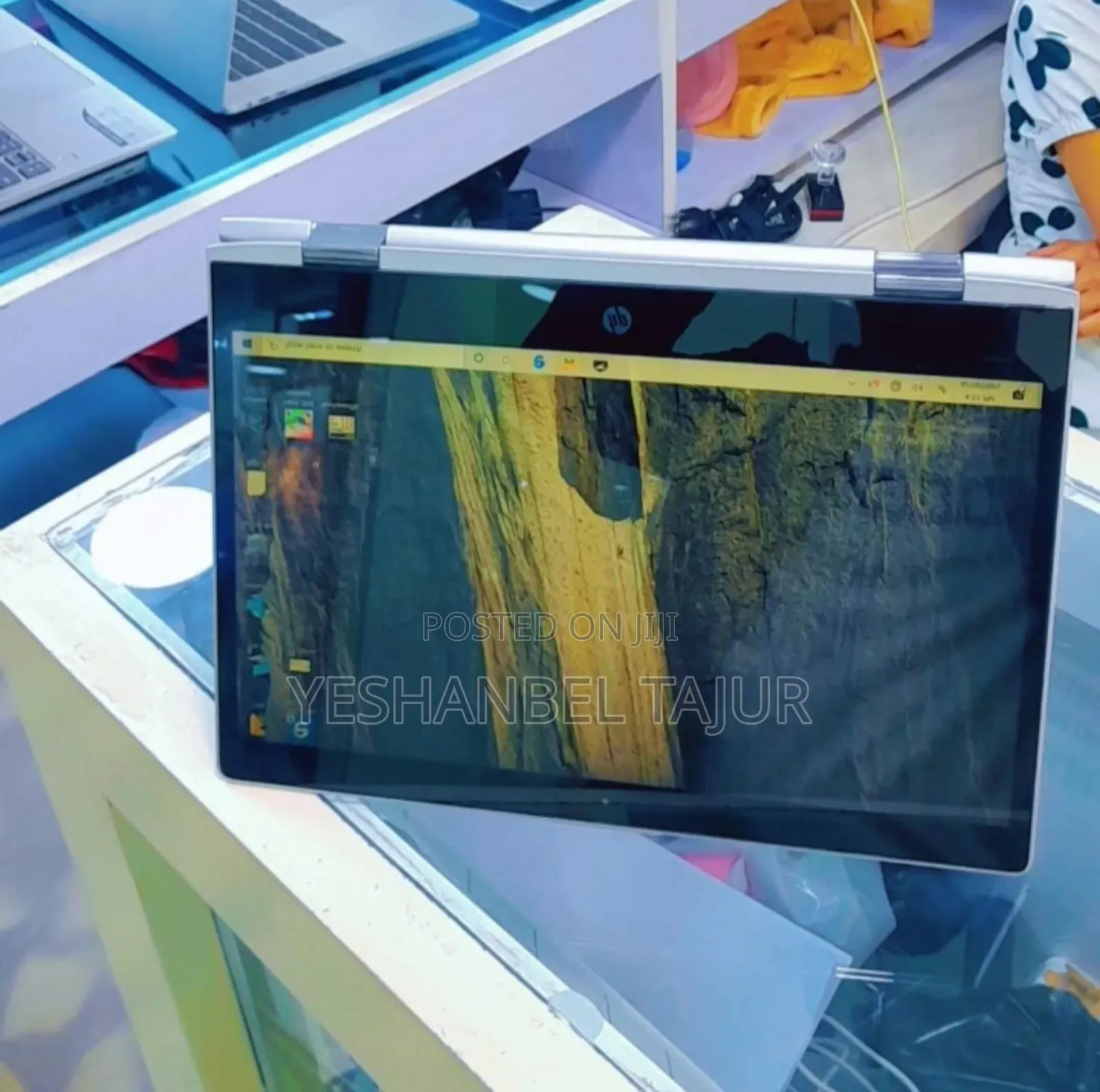 New Laptop HP ProBook X360 440 G1 8GB Intel Core I3 SSD 512GB