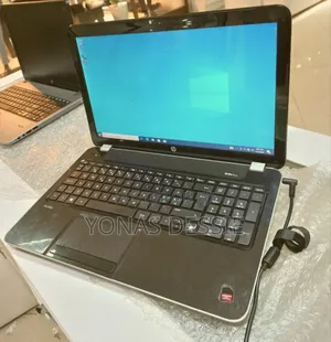 Photo - Laptop HP Pavilion 10 4GB AMD A4 HDD 1T