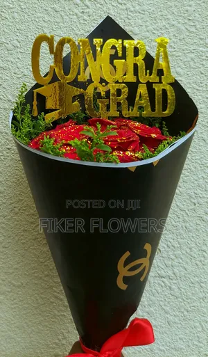 Photo - Graduation and Birthday Flower Bouquet ለምርቃት አበባ
