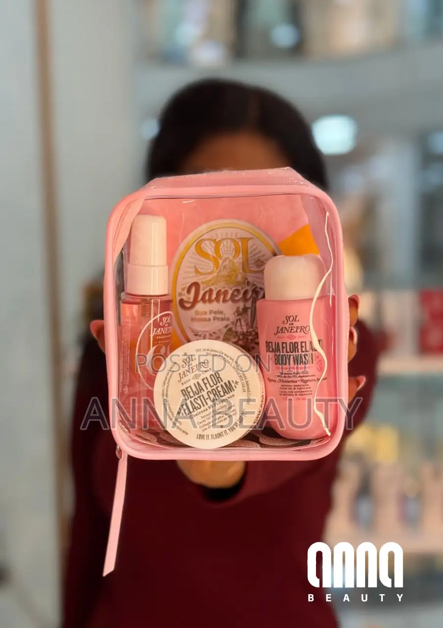 The Sol De Janeiro Beija Flor Set