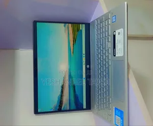 New Laptop HP Pavilion 15 8GB Intel Core I7 SSD 256GB