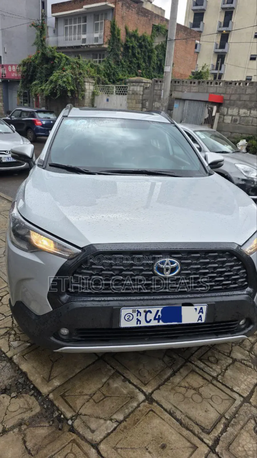 Toyota Corolla Cross Hybrid 2023 Silver