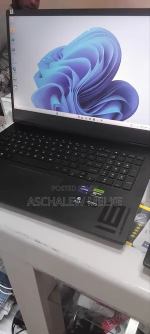 New Laptop HP Omen 16 16GB Intel Core I9 SSD 1T