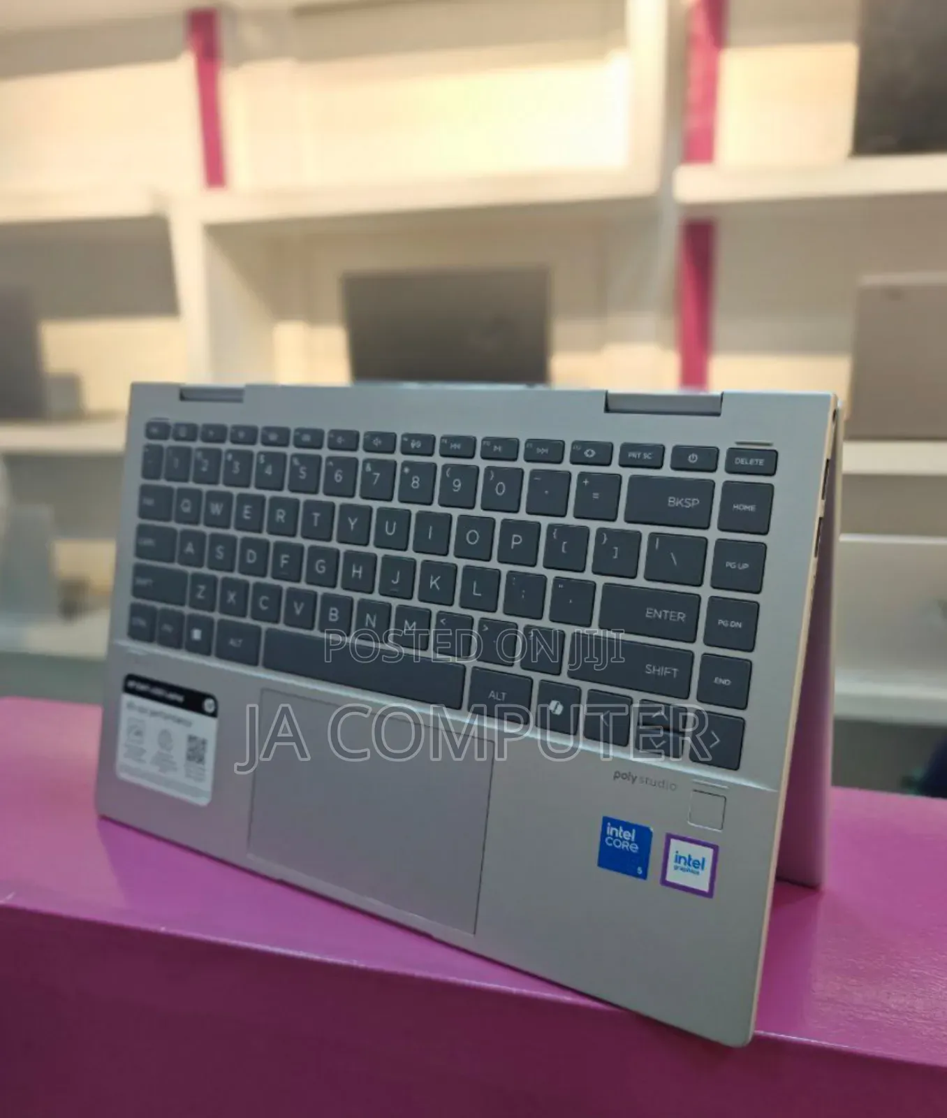 New Laptop HP Envy X360 8GB Intel Core Ultra 5 SSD 512GB