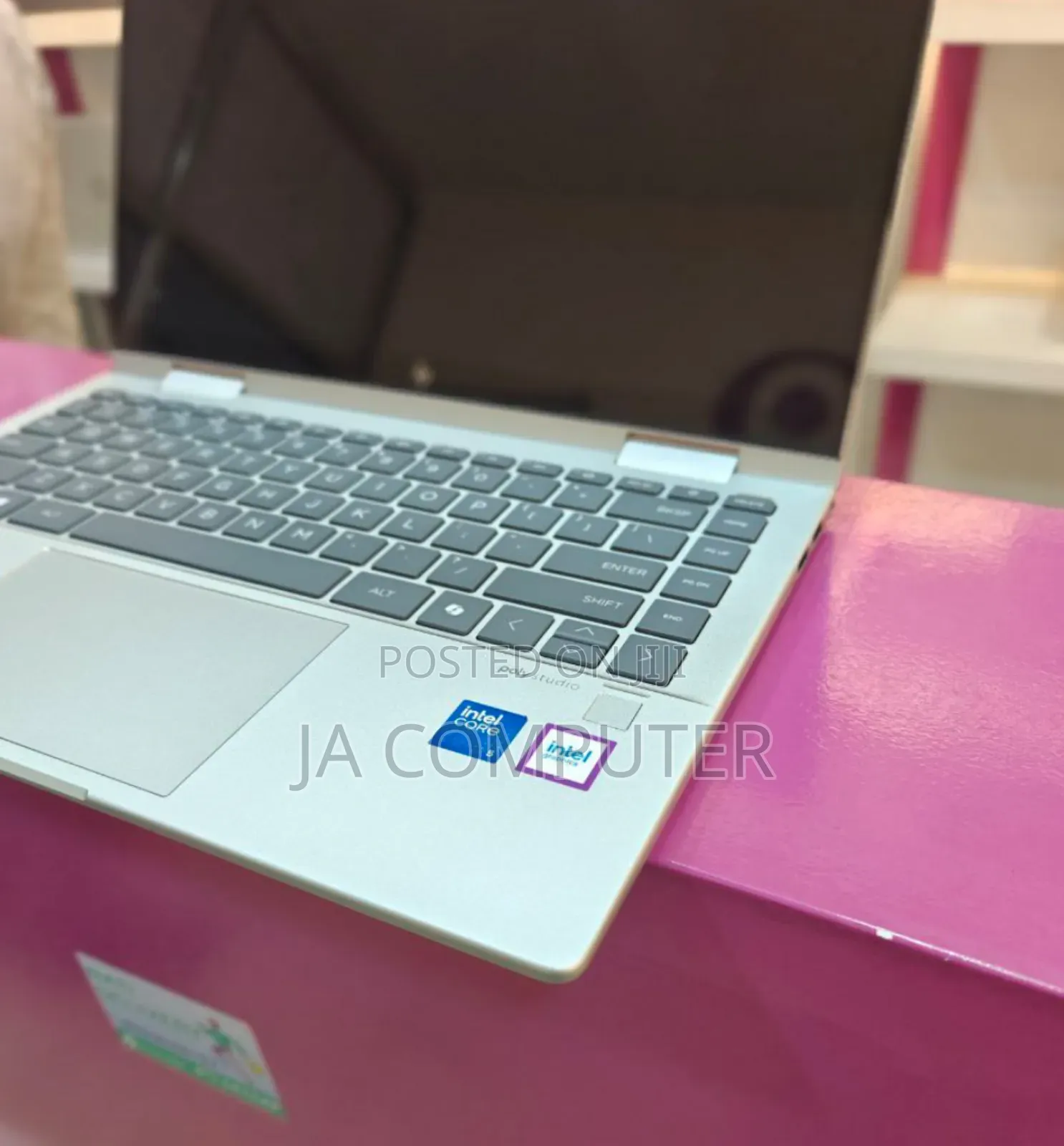 New Laptop HP Envy X360 8GB Intel Core Ultra 5 SSD 512GB