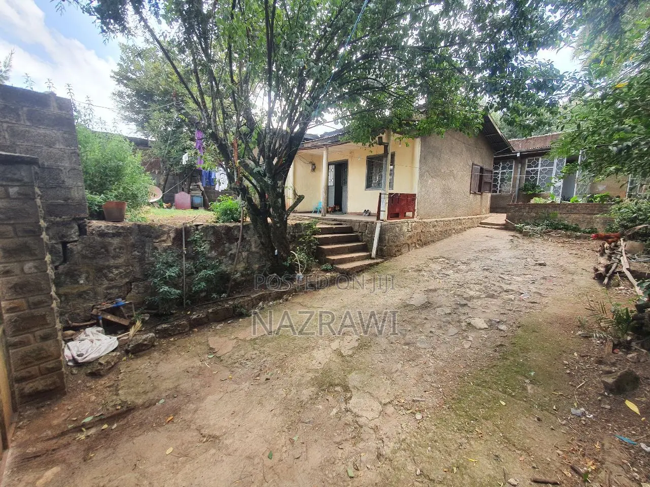 Furnished 5bdrm Villa in Kolfe Keranio for sale