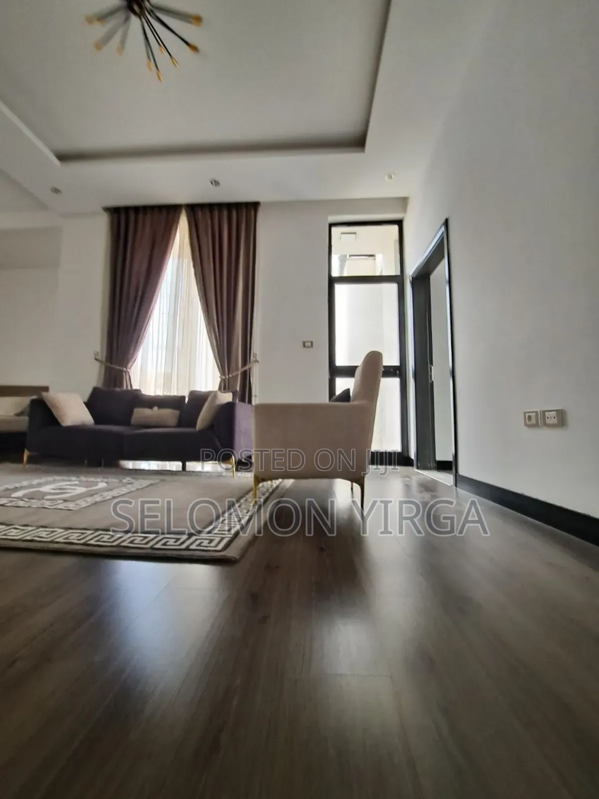 8bdrm House in Location, Akaky Kaliti for sale