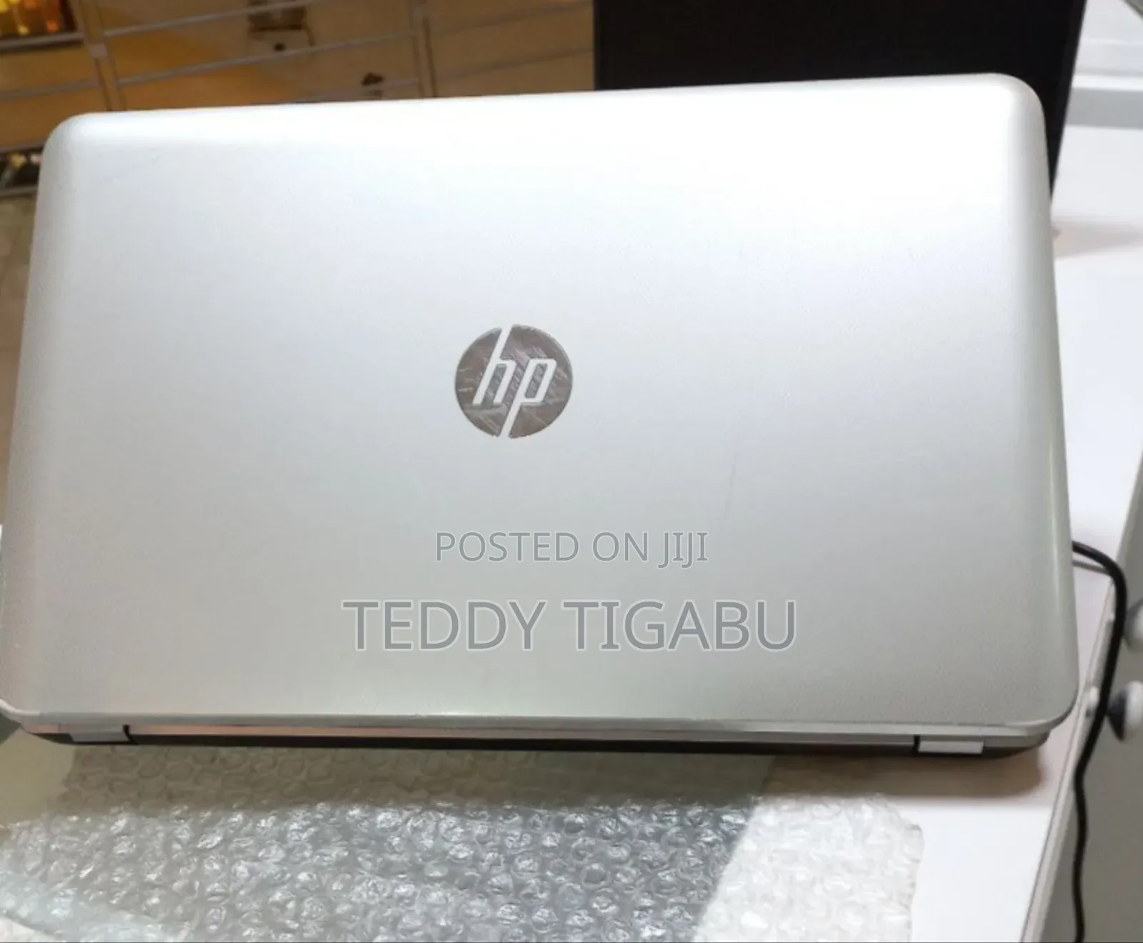 New Laptop HP Pavilion 15 4GB AMD A6 HDD 1T