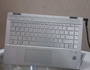 New Laptop HP Pavilion X360 8GB Intel Core I7 SSD 256GB