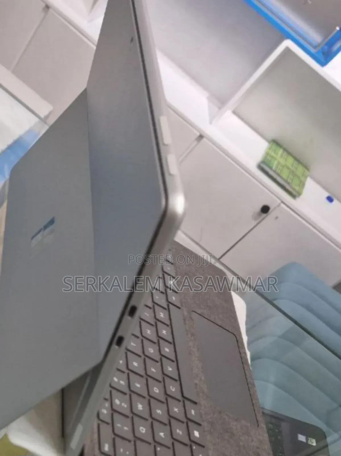 New Laptop Microsoft Surface Pro 10 16GB Intel Core Ultra 7 SSD 1T