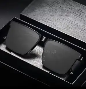 Photo - Men's Business Driving Square Sunglasse