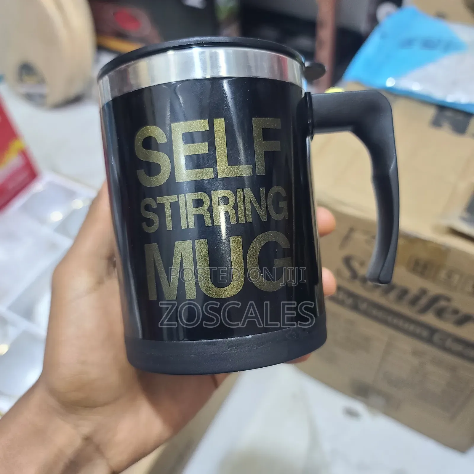Self Stirring Mug
