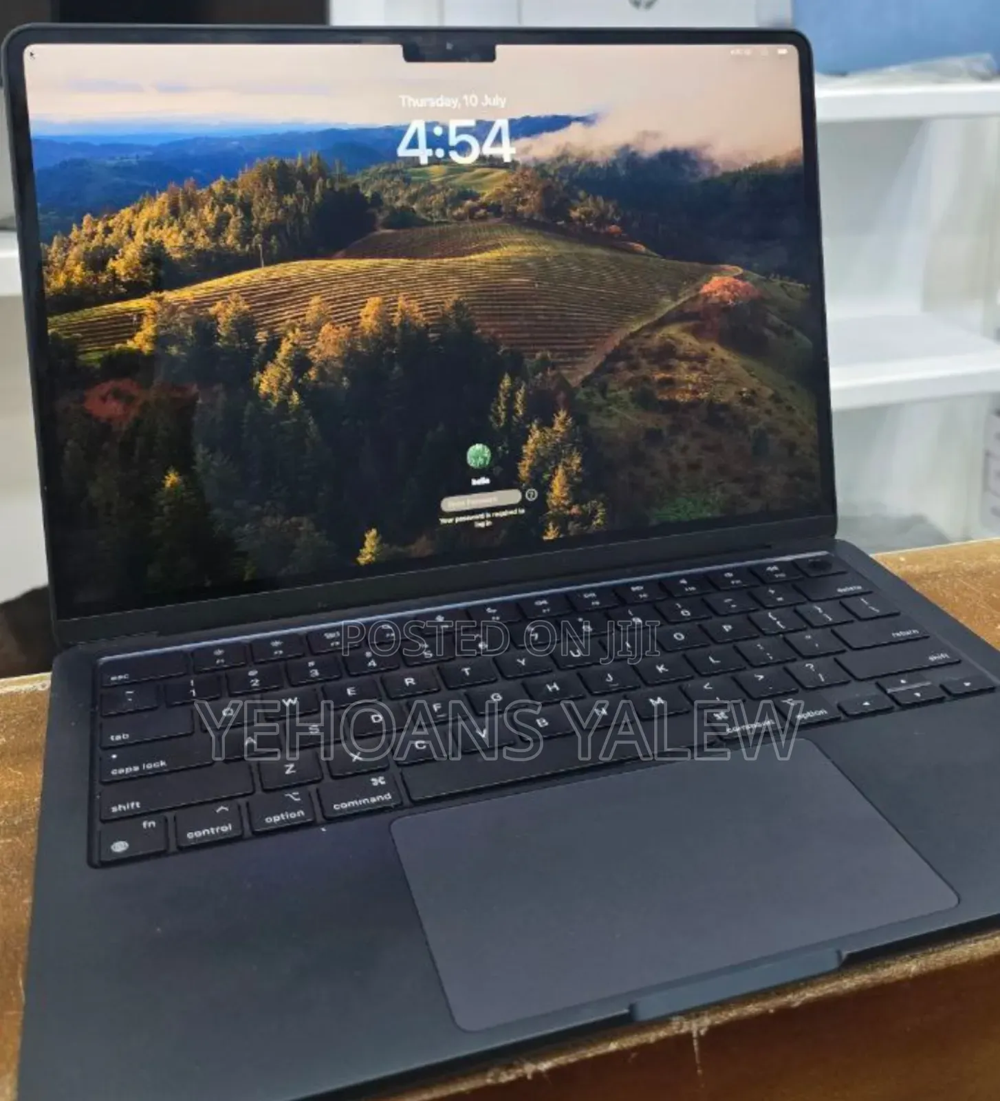 New Laptop Apple MacBook Air 2022 M2 8GB Intel Core M2 SSD 256GB