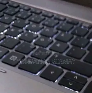 Laptop HP EliteBook 840 G2 4GB Intel Core I5 HDD 500GB