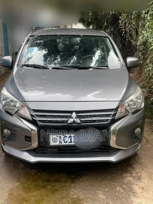 Photo - Mitsubishi Attrage 2022 Silver