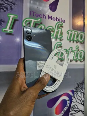 New Samsung Galaxy A06 64 GB Black