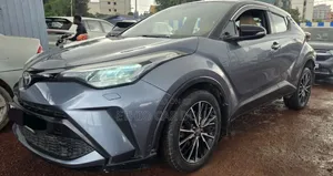 Toyota C-HR 2020 Blue