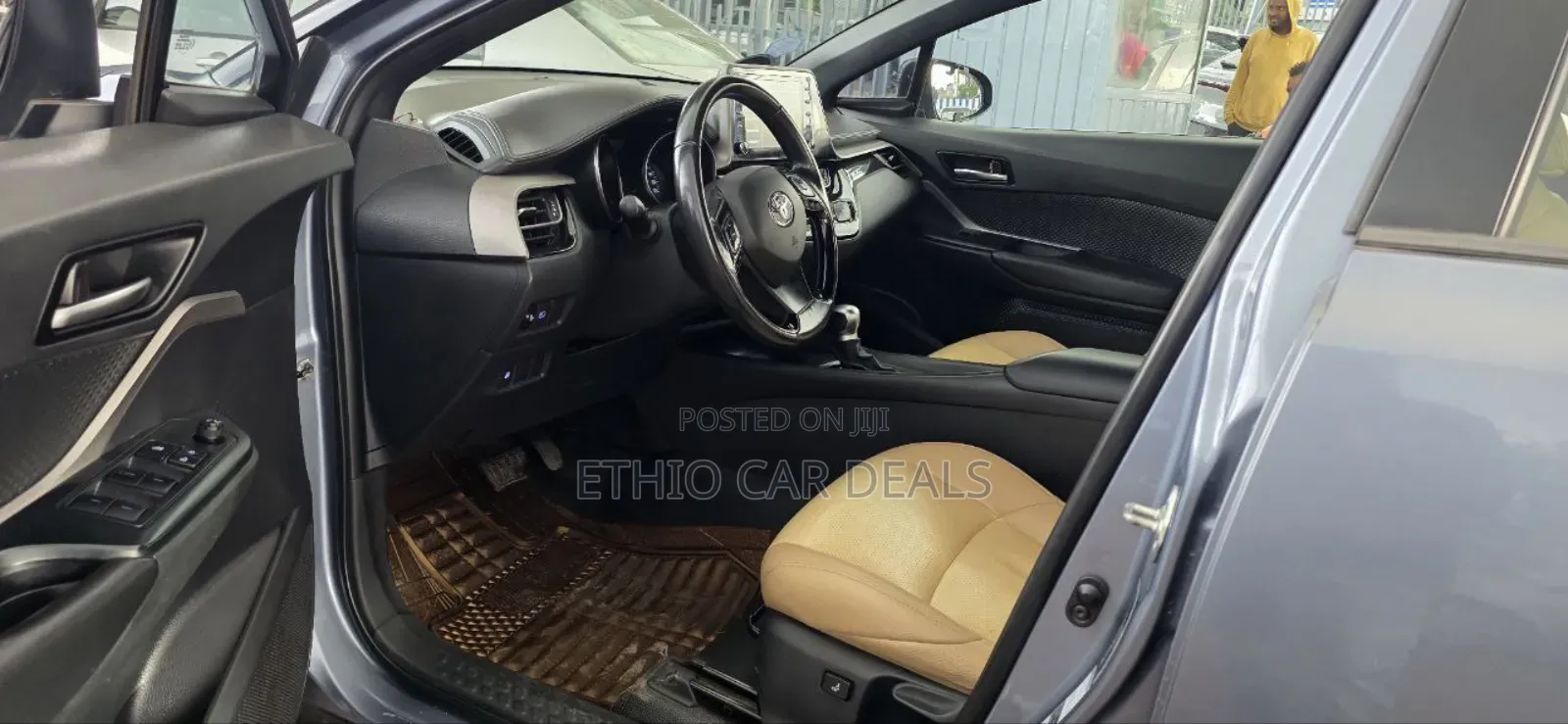 Toyota C-HR 2020 Blue