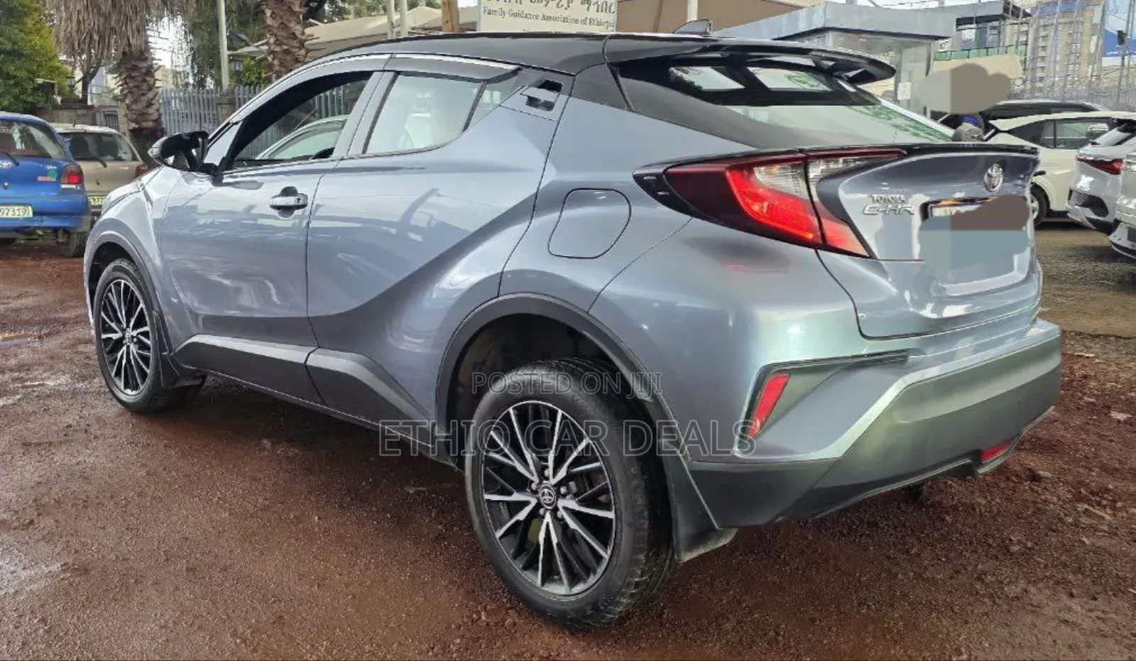 Toyota C-HR 2020 Blue