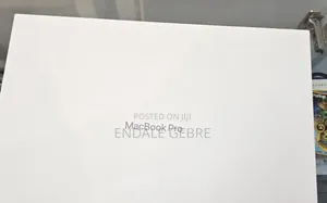 New Laptop Apple MacBook Pro 2024 M4 14-Inch 16GB Apple M4 SSD 512GB