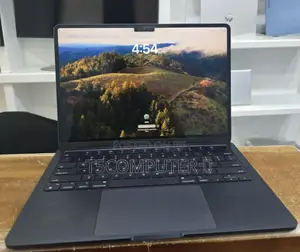 New Laptop Apple MacBook Air 2022 M2 8GB Apple M2 SSD 256GB