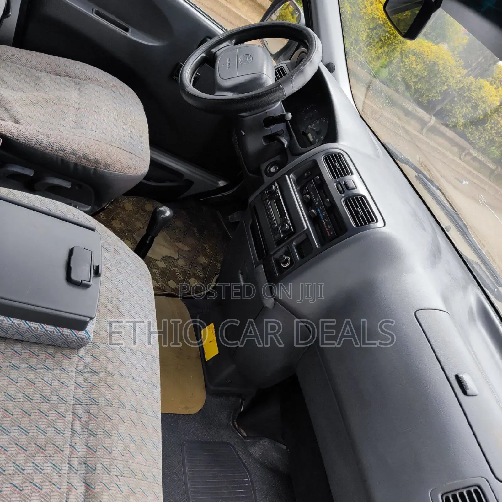 Toyota HiAce 2008 Silver