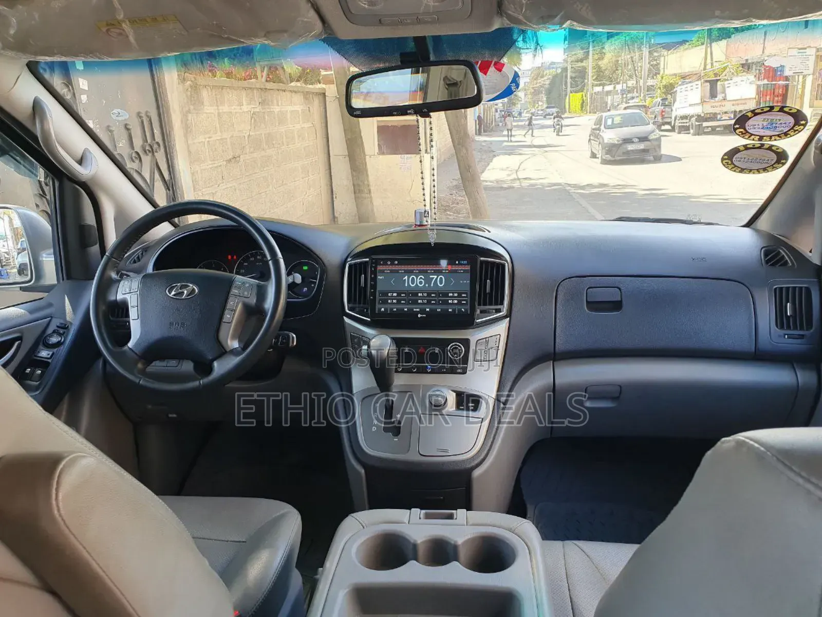 Hyundai Starex 2021 Silver