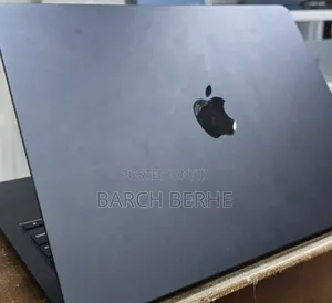 Photo - New Laptop Apple MacBook Air 2022 M2 8GB Apple M2 SSD 256GB